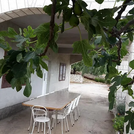 Grebastica 13860b Apartmán